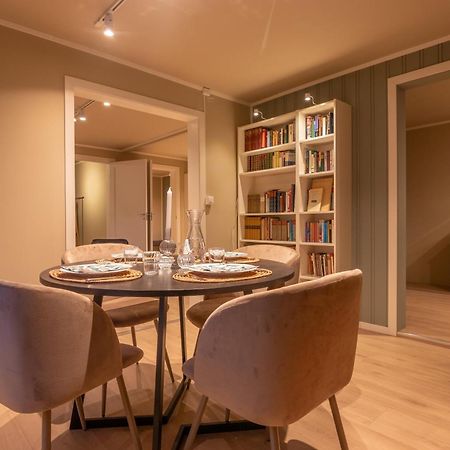 Cozy And Spacious Apartment In City Centre Тромсьо Екстериор снимка