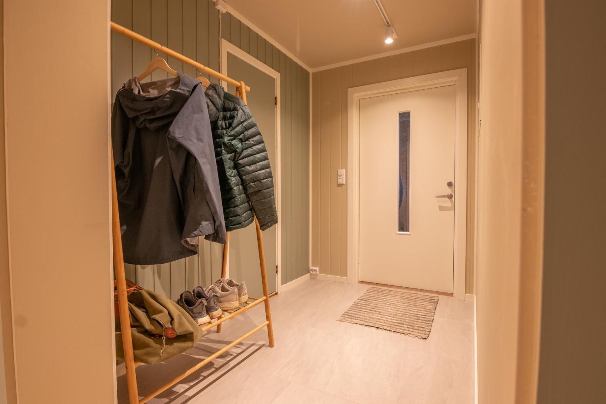 Cozy And Spacious Apartment In City Centre Тромсьо Екстериор снимка